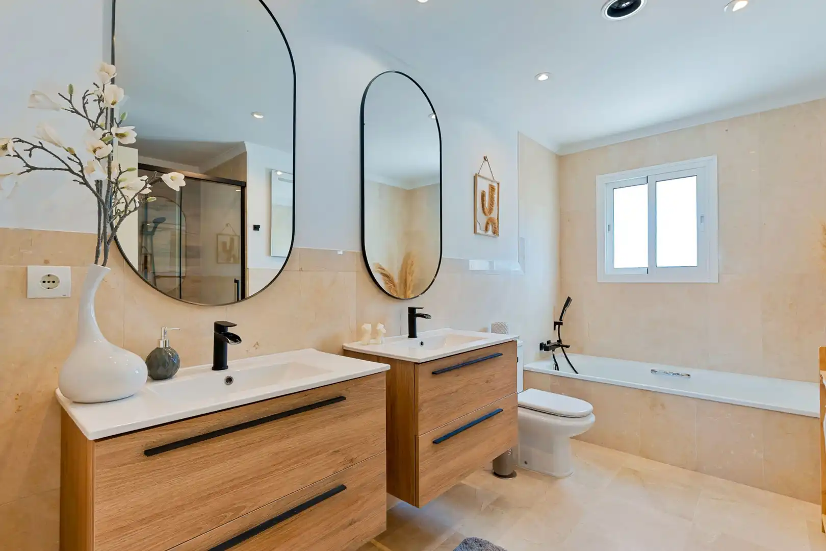 Casa con piscina en venta en Riviera del Sol, imagen 8
