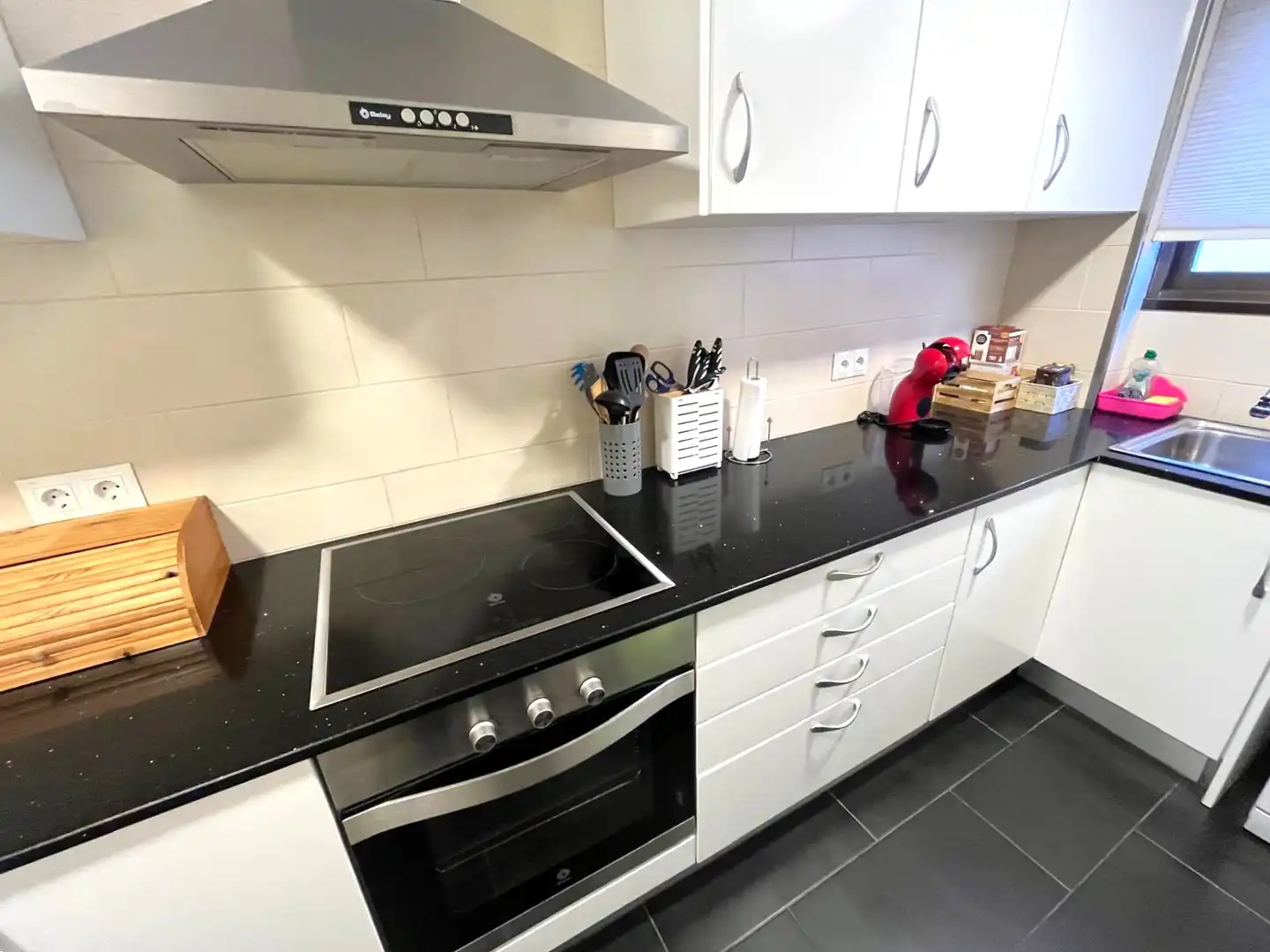 Cocina de Piso en venta en Palamós con Calefacción, Parquet y Terraza