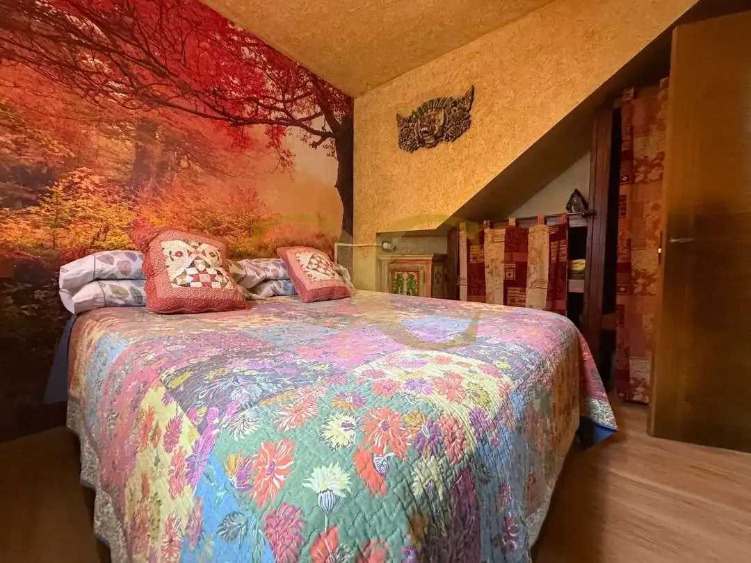 Schlafzimmer von Maisonette zum Verkauf in Llanes mit Heizung, Privatgarten und Terrasse