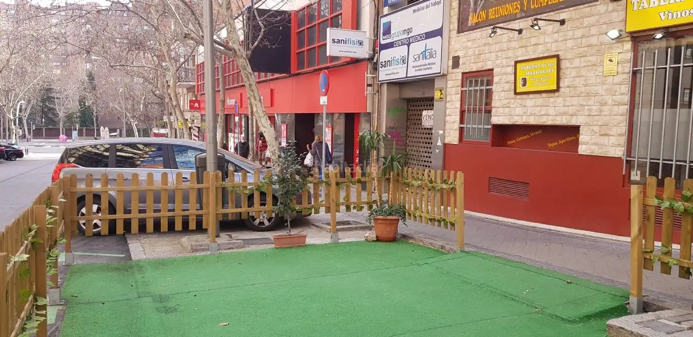 Business premises for sale in Calle de Ramos Carrión 10, imagen 18