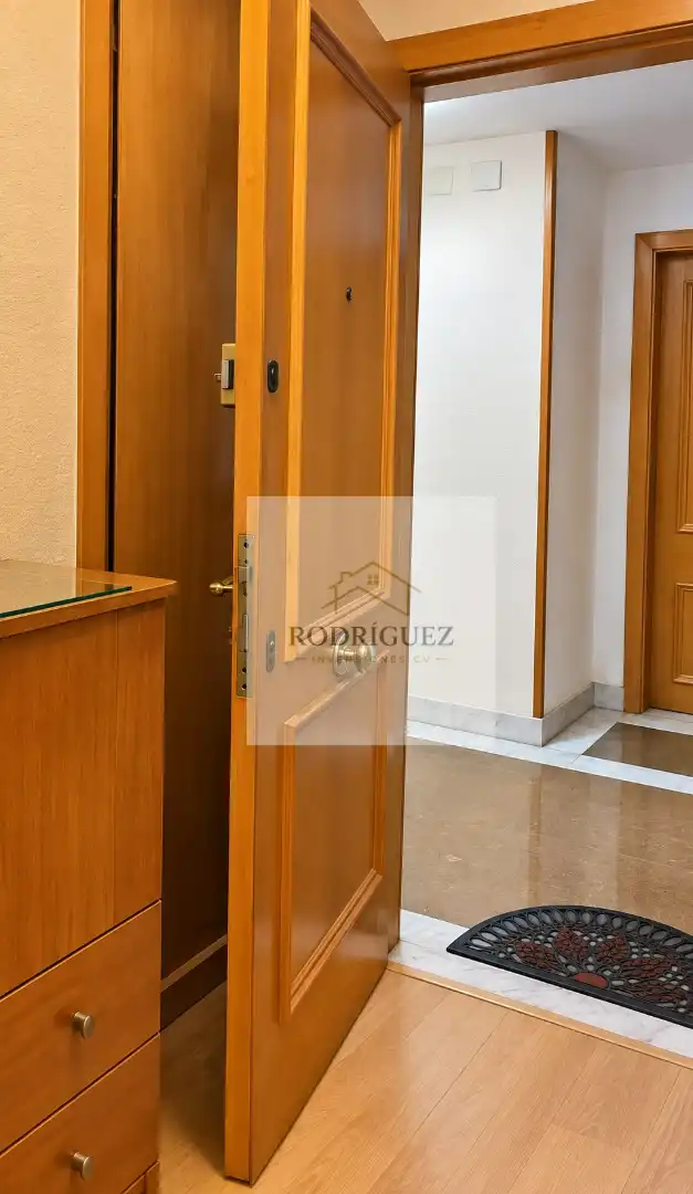 Flat with terrace for sale in Avinguda dels Països Catalans, imagen 3