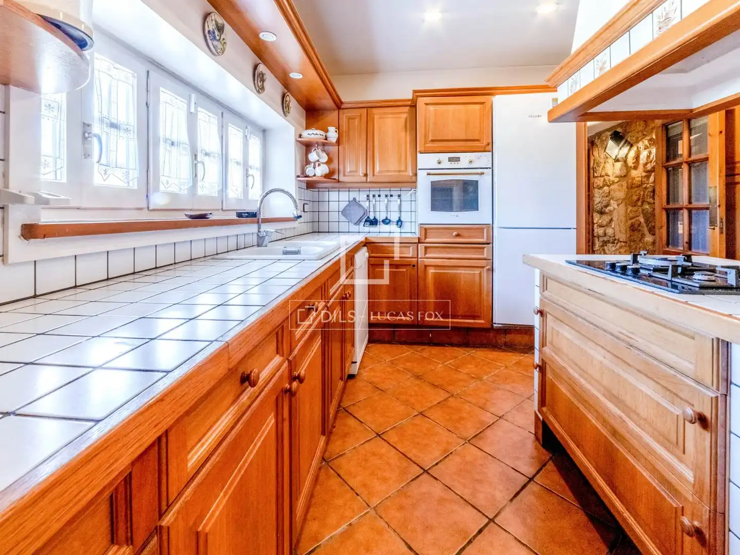 Cuina de Finca rústica en venda en Castellet i la Gornal amb Jardí privat, Parquet i Terrassa