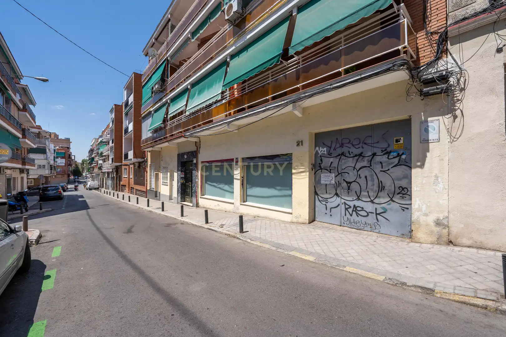 Vista exterior de Local en venta en Madrid con Internet