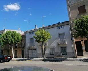 Vista exterior de Casa adosada en venda en Ciudad Rodrigo amb Calefacció i Terrassa