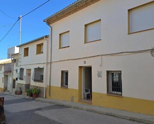 Vista exterior de Casa adosada en venda en Cortes de Pallás amb Calefacció i Traster