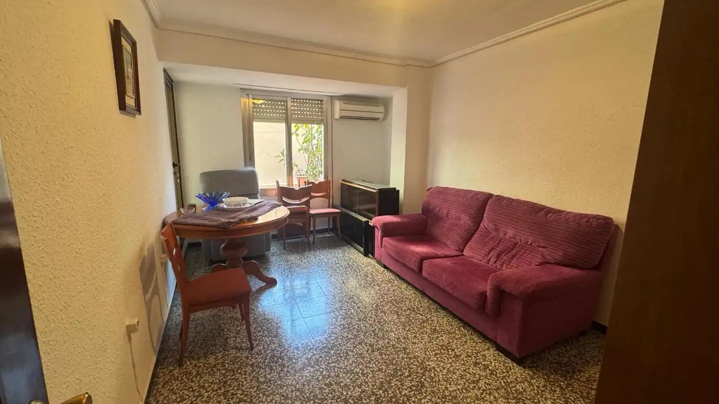 Sala de estar de Piso de alquiler en Valencia con Aire acondicionado, Terraza y Amueblado