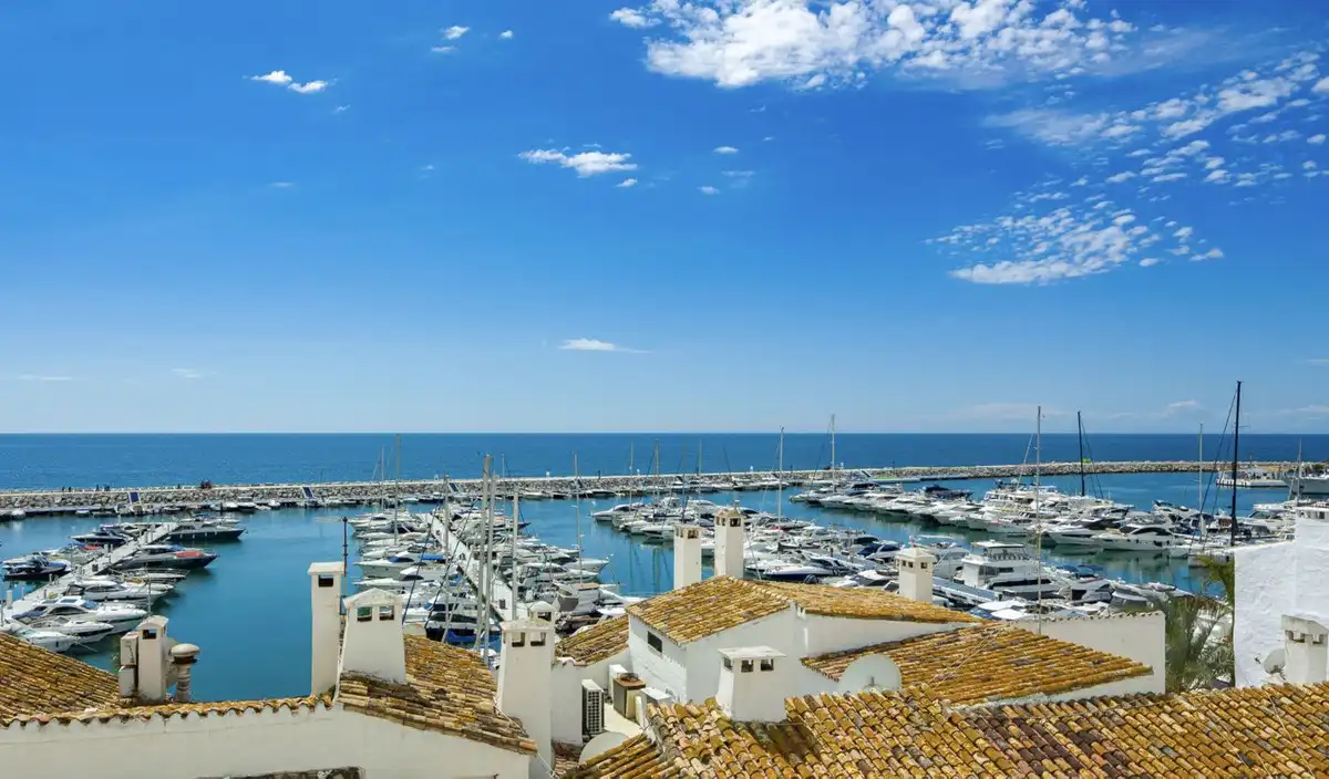 Apartment zum Verkauf in Nueva Andalucía