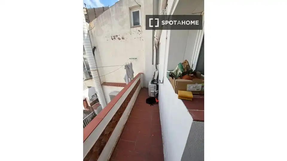 Balcony of Flat for share in El Masnou  with Air Conditioner, Heating and Furnished