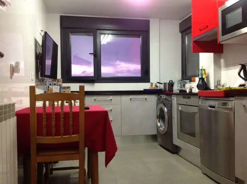 Cocina de Piso en venta en Santo Domingo de la Calzada con Calefacción, Parquet y Trastero