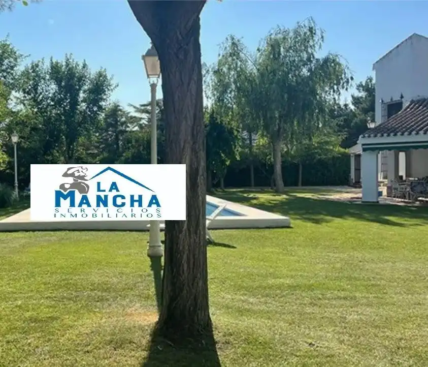 Casa rústica amb piscina en venda a Calle GARDENIA, imagen 10