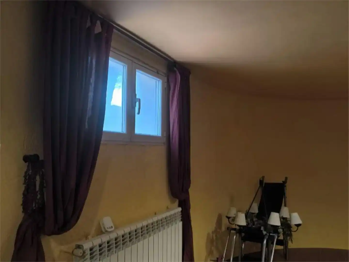 Schlafzimmer von Wohnung zum Verkauf in Torrelodones mit Klimaanlage, Schwimmbad und Balkon