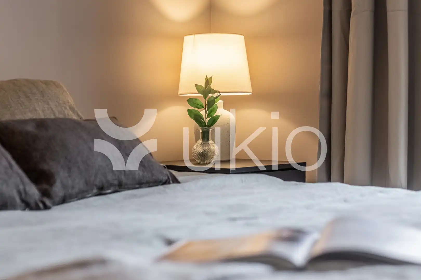 Habitación de Apartamento de alquiler en Madrid con Aire acondicionado, Calefacción y Amueblado