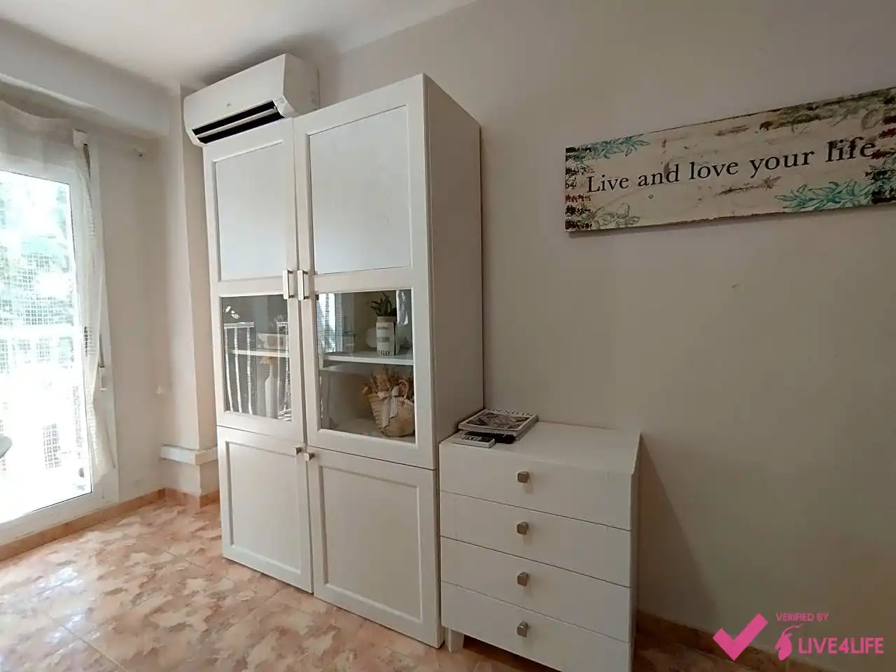 Flat for rent in De Cavite, La Malva-rosa