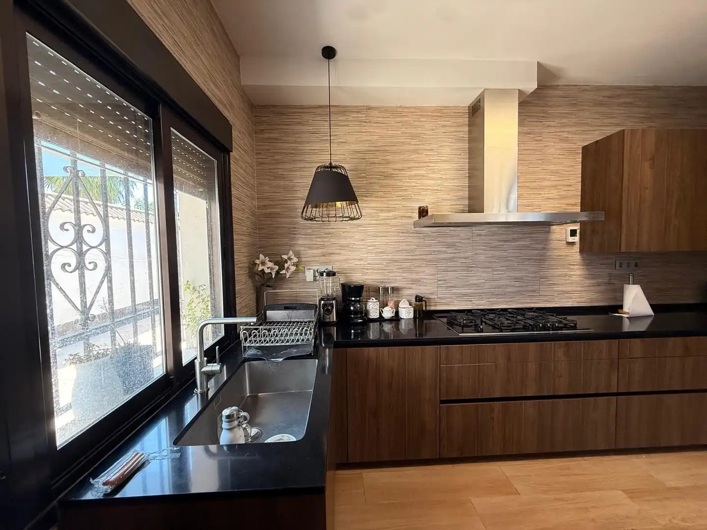 Cocina de Casa o chalet en venta en La Carlota con Aire acondicionado, Jardín privado y Terraza