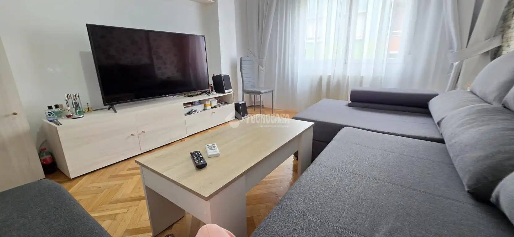 Sala d'estar de Pis en venda en Zaragoza amb Calefacció i Terrassa
