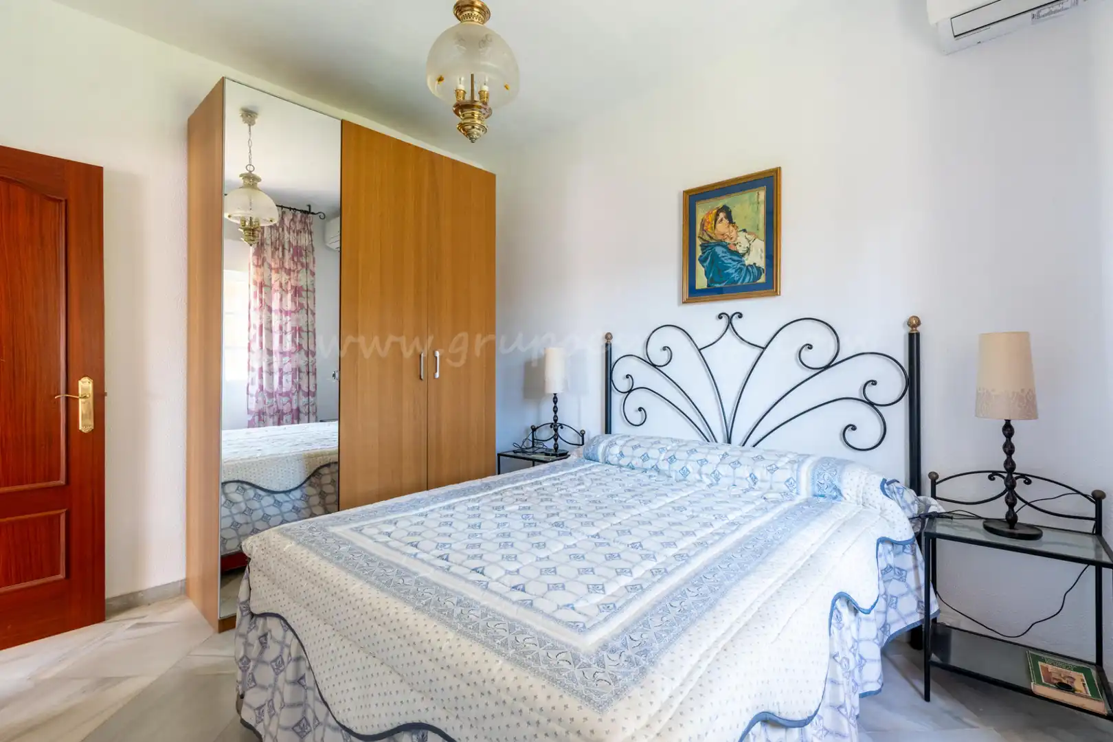 Habitación de Casa o chalet en venta en Villanueva del Ariscal con Aire acondicionado, Calefacción y Jardín privado