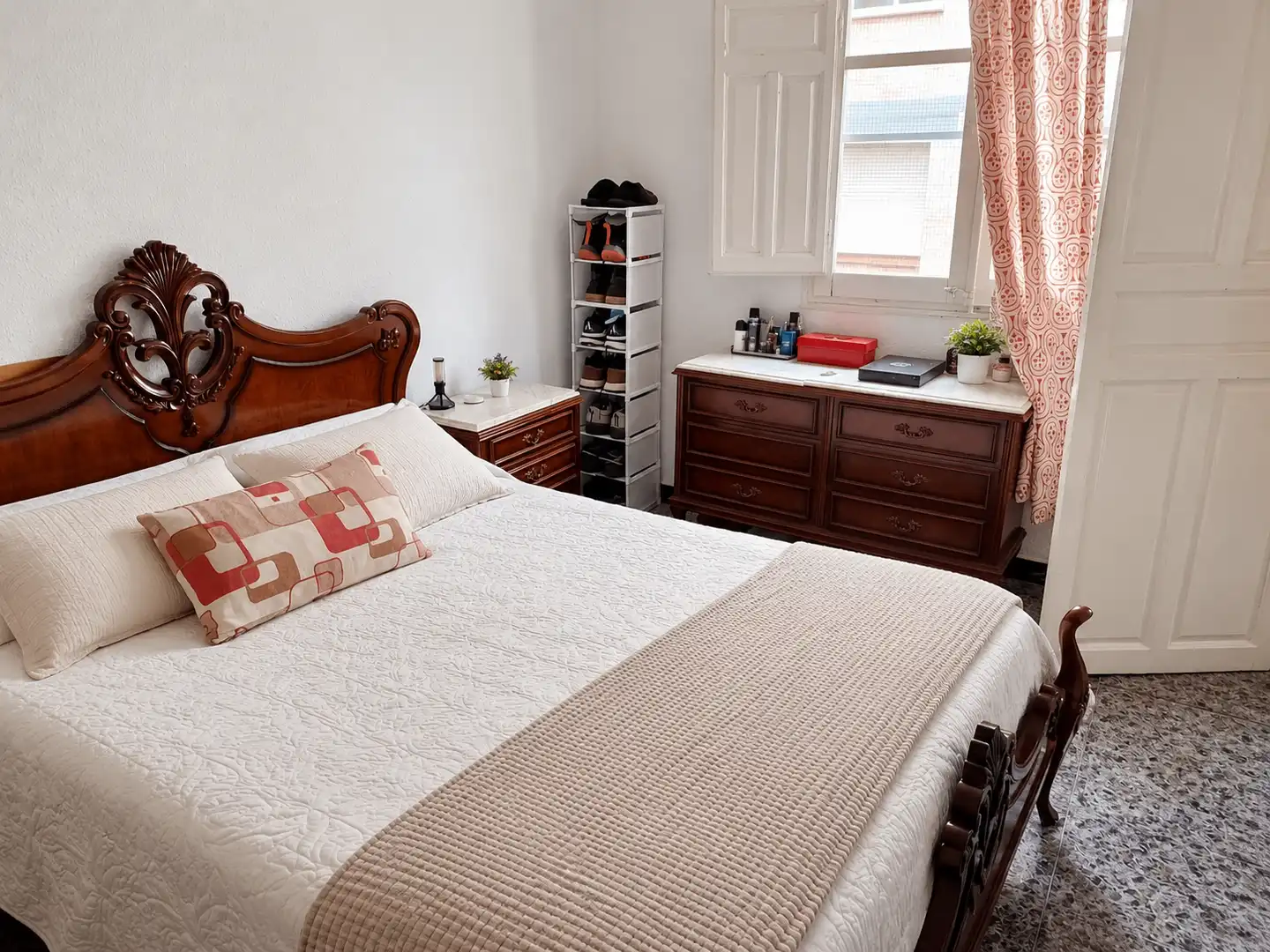 Schlafzimmer von Dachboden zum Verkauf in L'Hospitalet de Llobregat mit Klimaanlage und Terrasse