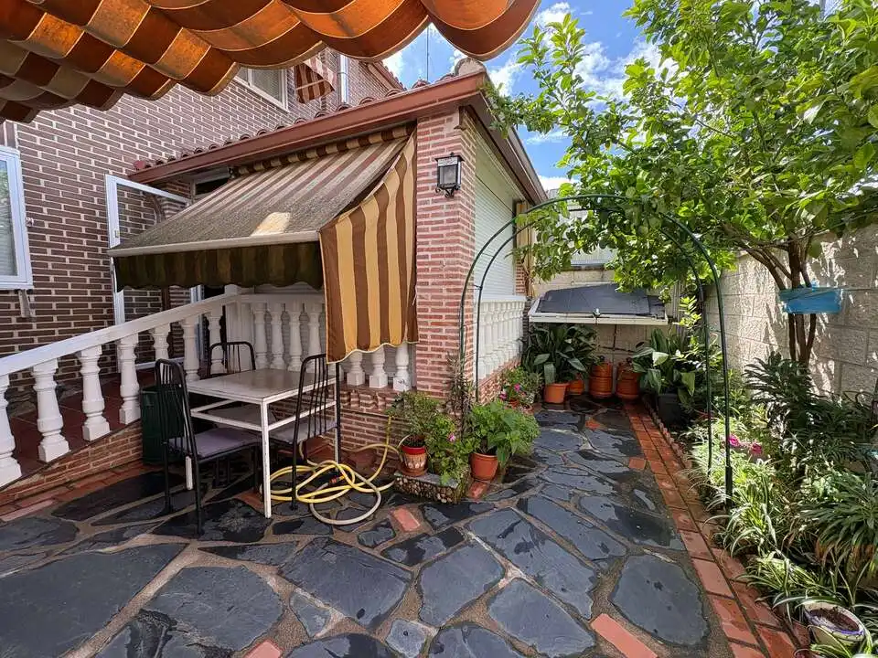 Terraza de Casa adosada en venta en Montearagón con Aire acondicionado, Calefacción y Terraza