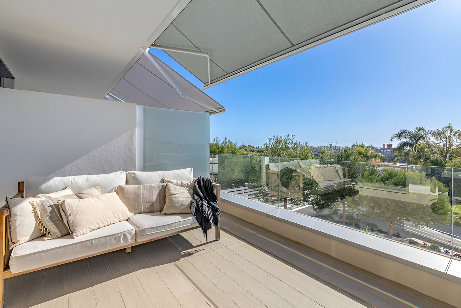 Terrace of Apartment for sale in Estepona  with Air Conditioner, Terrace and Swimming Pool