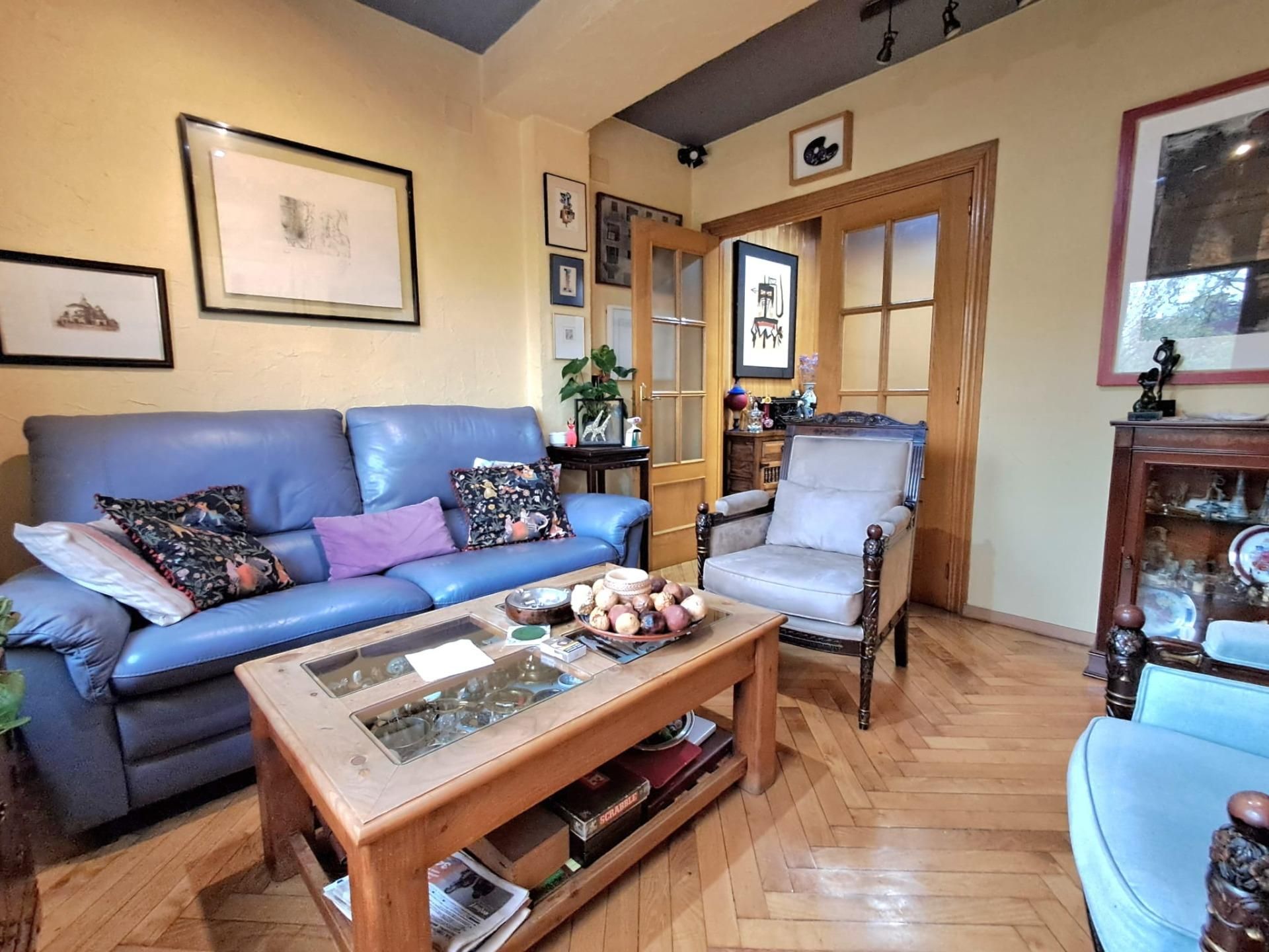 Living room of Flat for sale in  Madrid Capital  with Air Conditioner and Heating