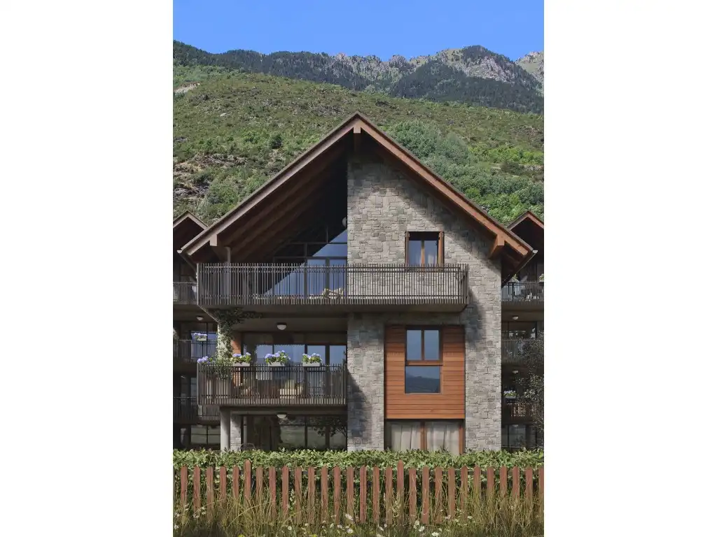 Vista exterior de Dúplex en venta en Benasque