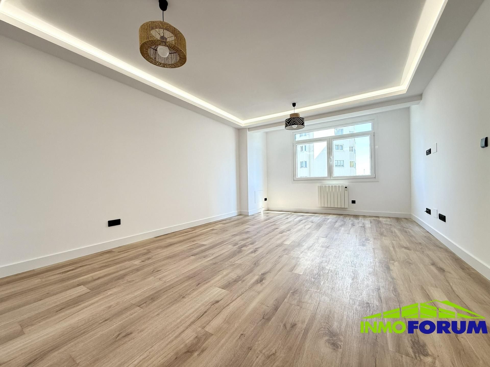 Living room of Flat for sale in A Coruña Capital   with Heating