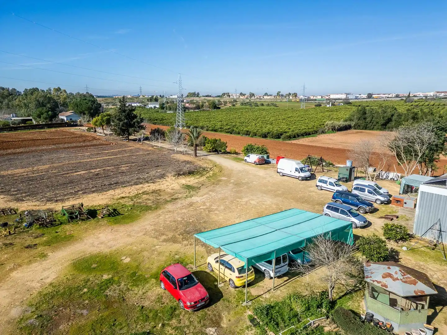 Aparcament de Finca rústica en venda en Alcalá de Guadaira amb Aire condicionat i Piscina