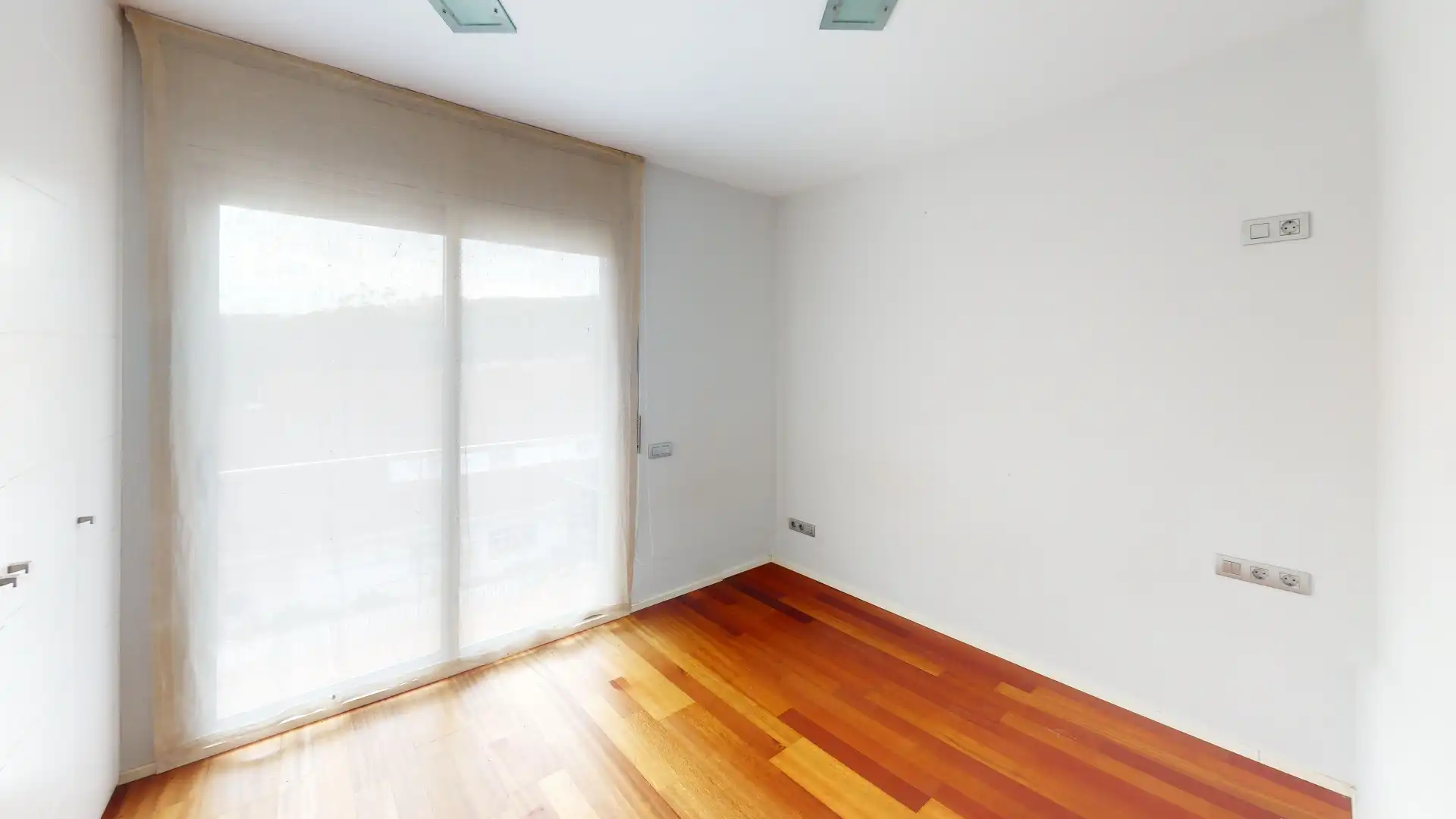 Habitación de Casa o chalet en venta en Sant Andreu de Llavaneres con Aire acondicionado, Calefacción y Jardín privado