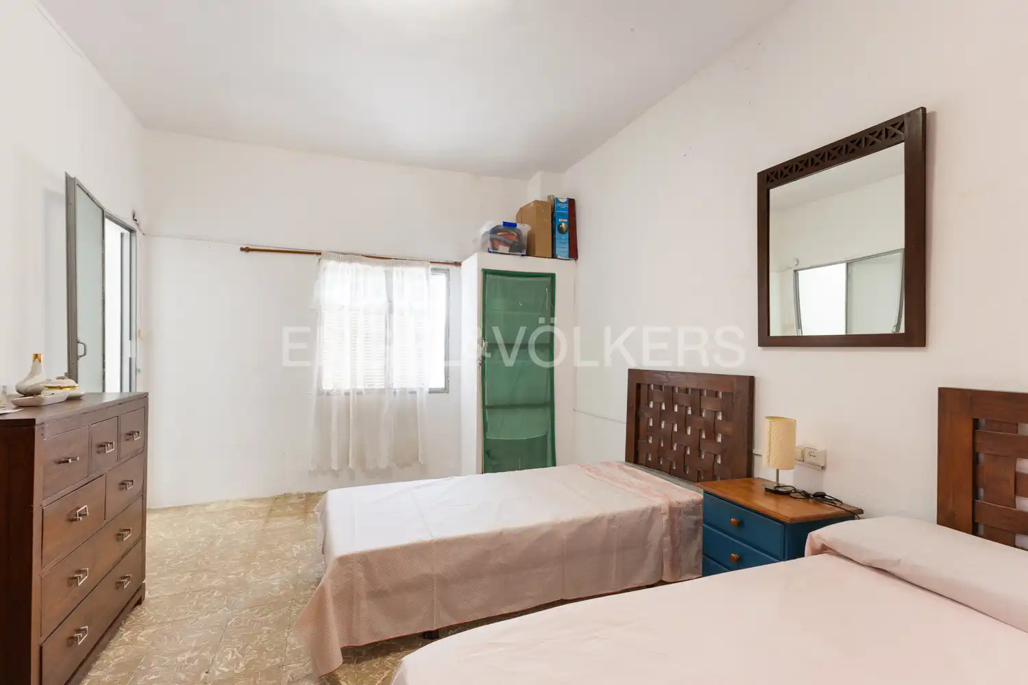 Habitación de Casa o chalet en venta en Alzira con Calefacción y Trastero
