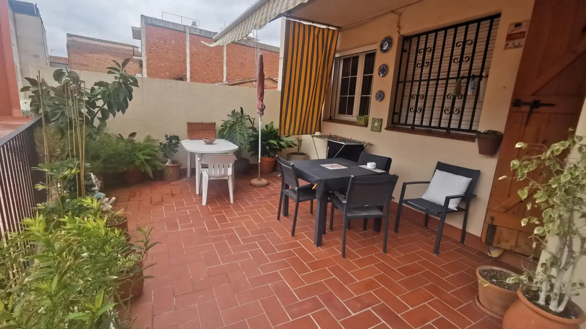 Terrace of Flat for sale in Cornellà de Llobregat  with Heating, Oven and Microwave