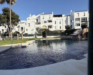 Piscina de Àtic de lloguer en Marbella amb Aire condicionat, Calefacció i Terrassa