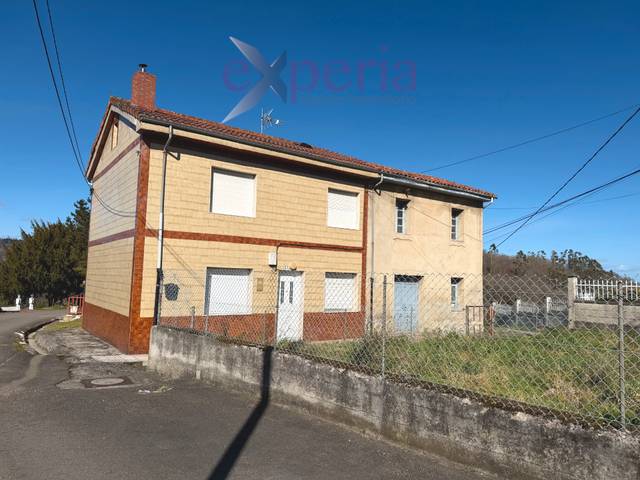 Casa-chalet en Venta en Lada