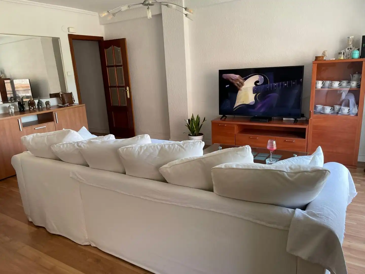 Wohnzimmer von Wohnung zur Miete in Alboraya mit Klimaanlage, Parkett und Möbliert