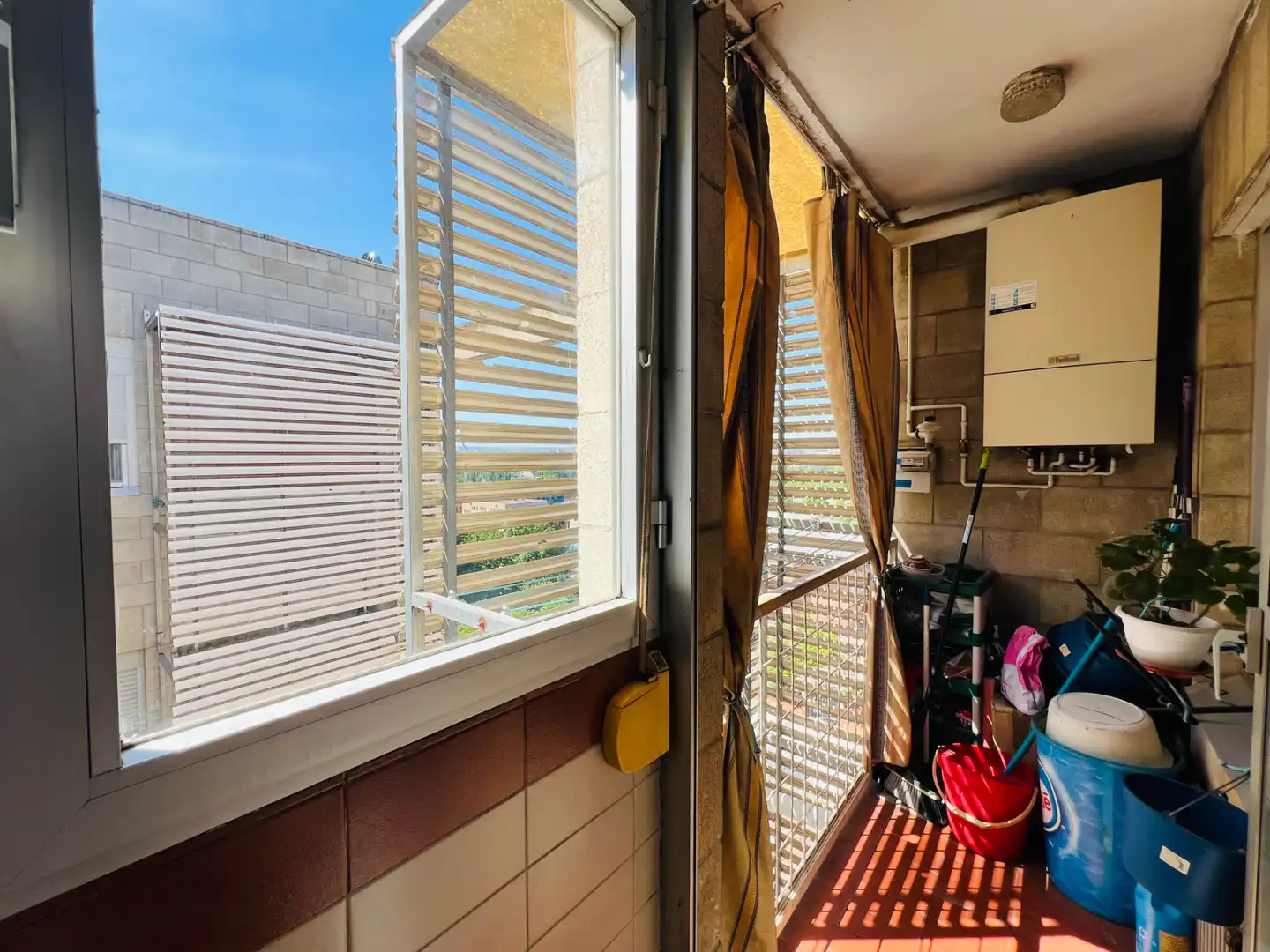 Terraza de Piso en venta en Zaragoza con Calefacción, Terraza y Trastero