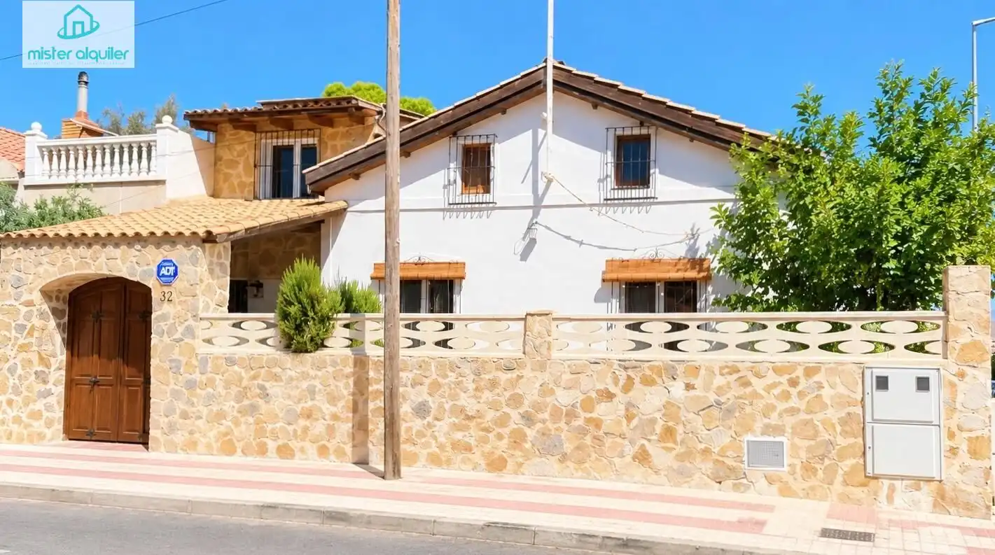 Casa o xalet de lloguer a ALCOY, 32, Campello Playa