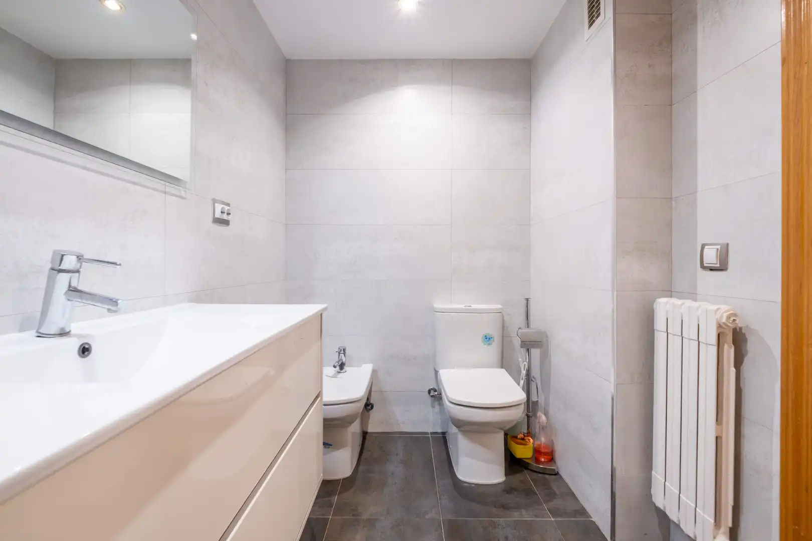 Baño de Piso en venta en Zaragoza con Aire acondicionado y Terraza
