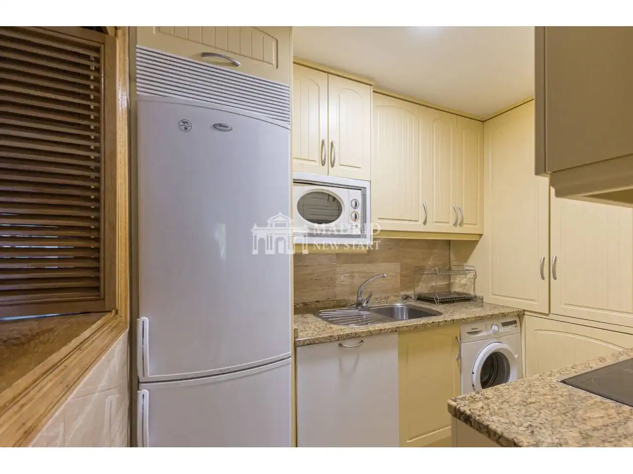 Kitchen of Flat for rent in Madrid  with Air Conditioner, Heating and Furnished