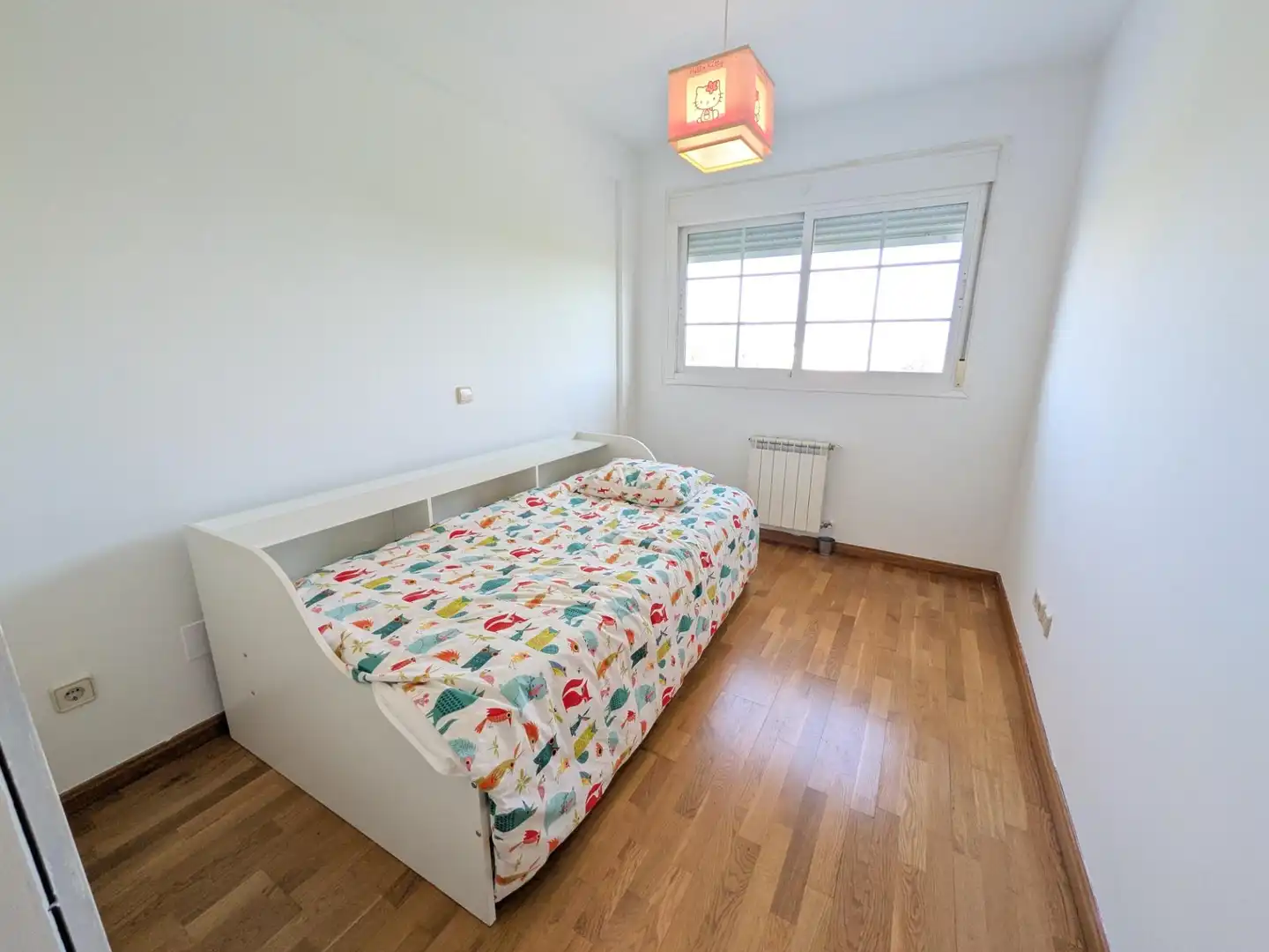 Dormitori de Casa adosada en venda en Villalbilla amb Calefacció, Jardí privat i Terrassa