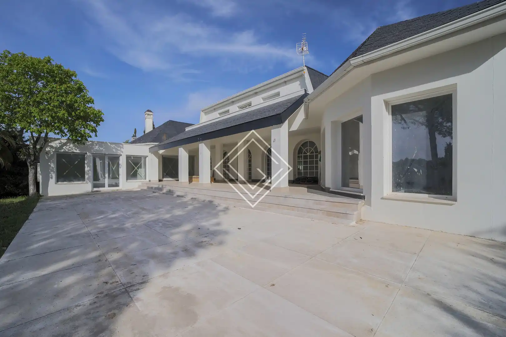 Vista exterior de Casa o chalet en venta en Las Rozas de Madrid con Aire acondicionado, Calefacción y Jardín privado