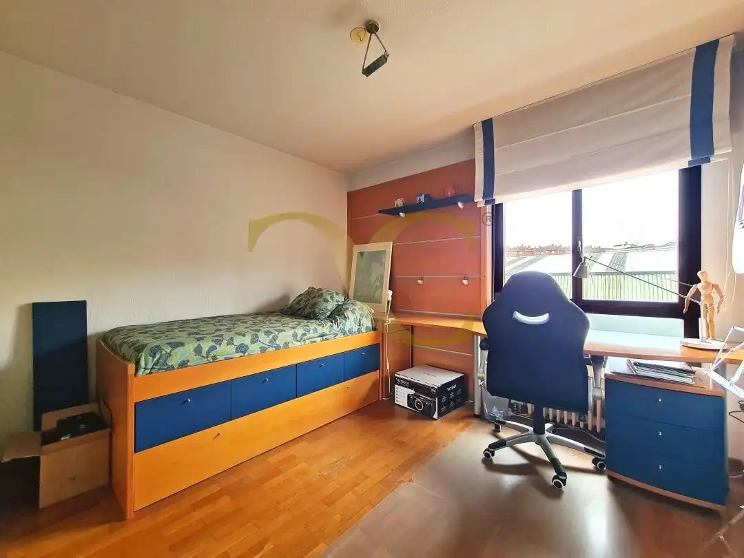 Schlafzimmer von Wohnung zum Verkauf in Gijón  mit Heizung, Terrasse und Abstellraum