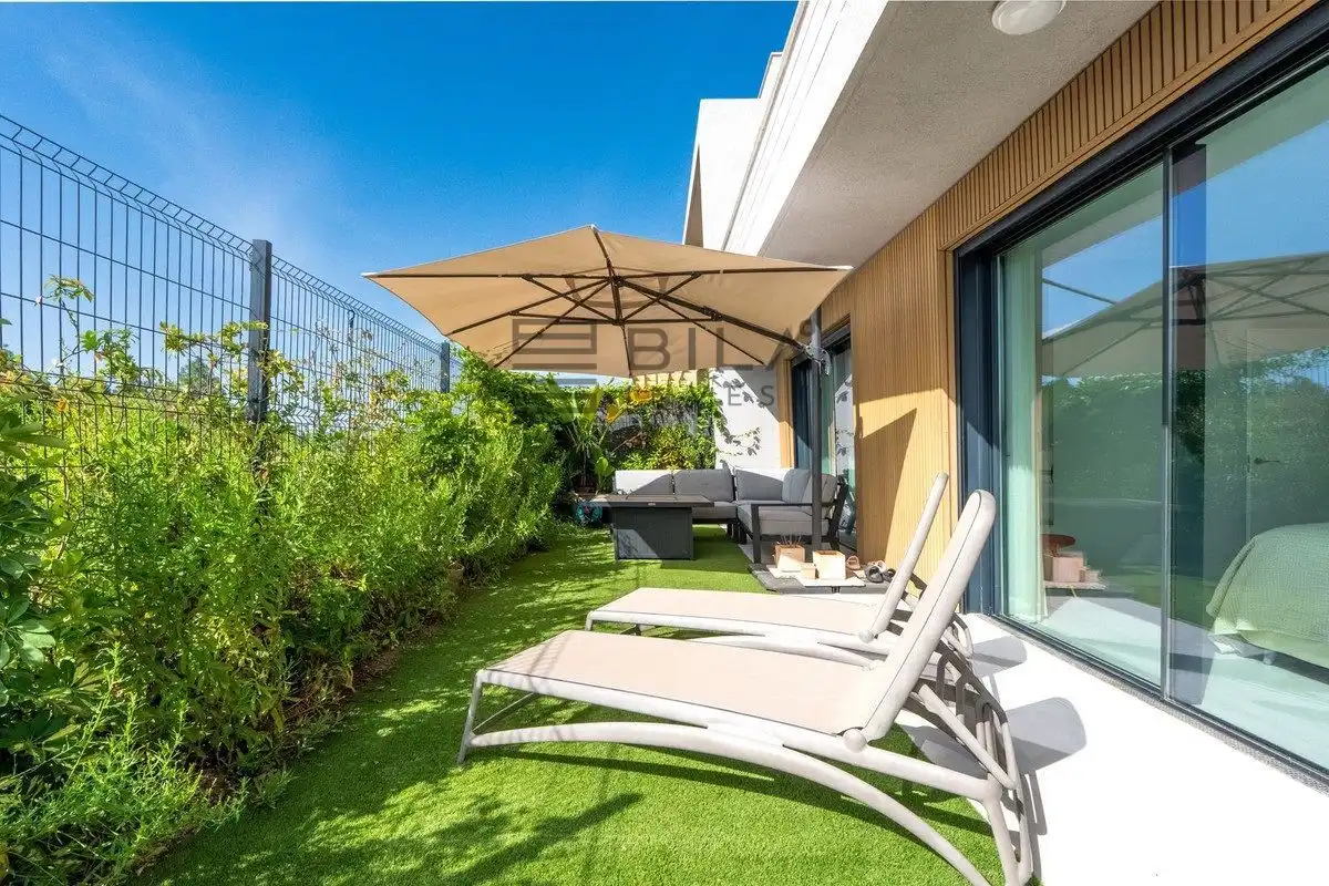 Adosado con piscina en venta en Evergreen Homes, imagen 6