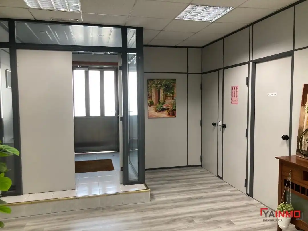 Nau industrial de lloguer en Vitoria - Gasteiz