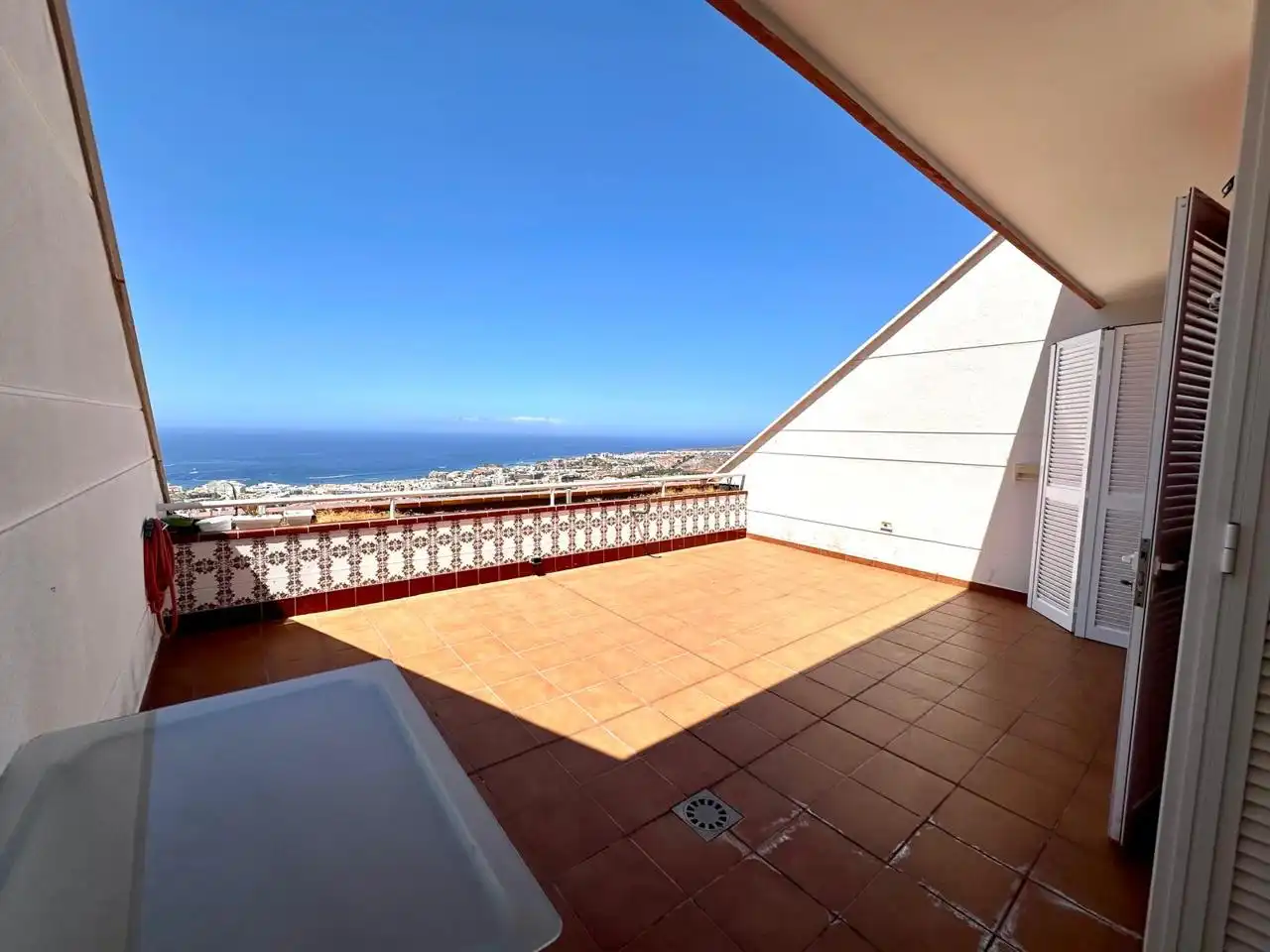 Außenansicht von Wohnung zur Miete in Adeje mit Terrasse, Möbliert und Gemeinschaftspool