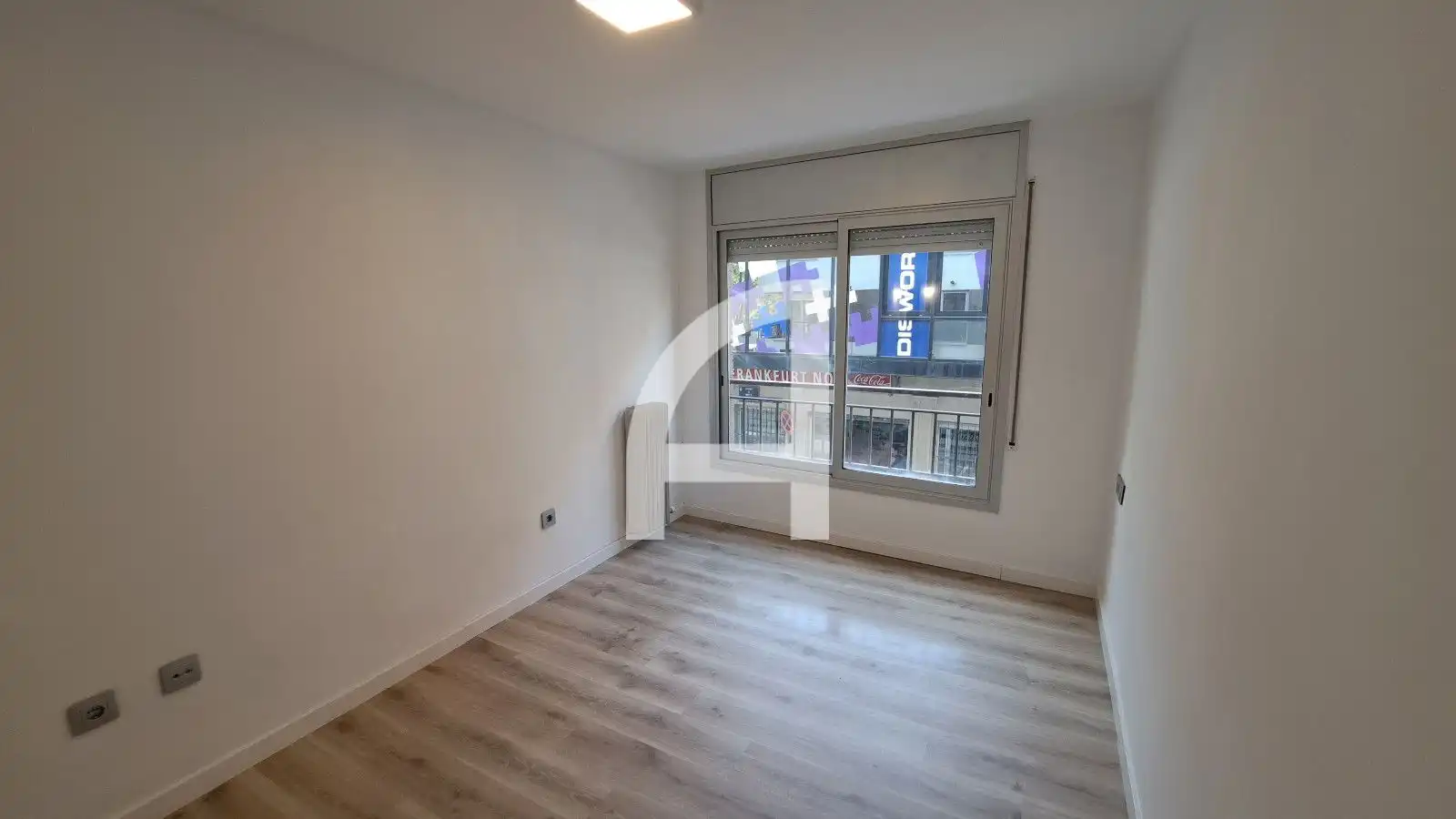 Habitación de Piso en venta en Terrassa con Calefacción y Terraza