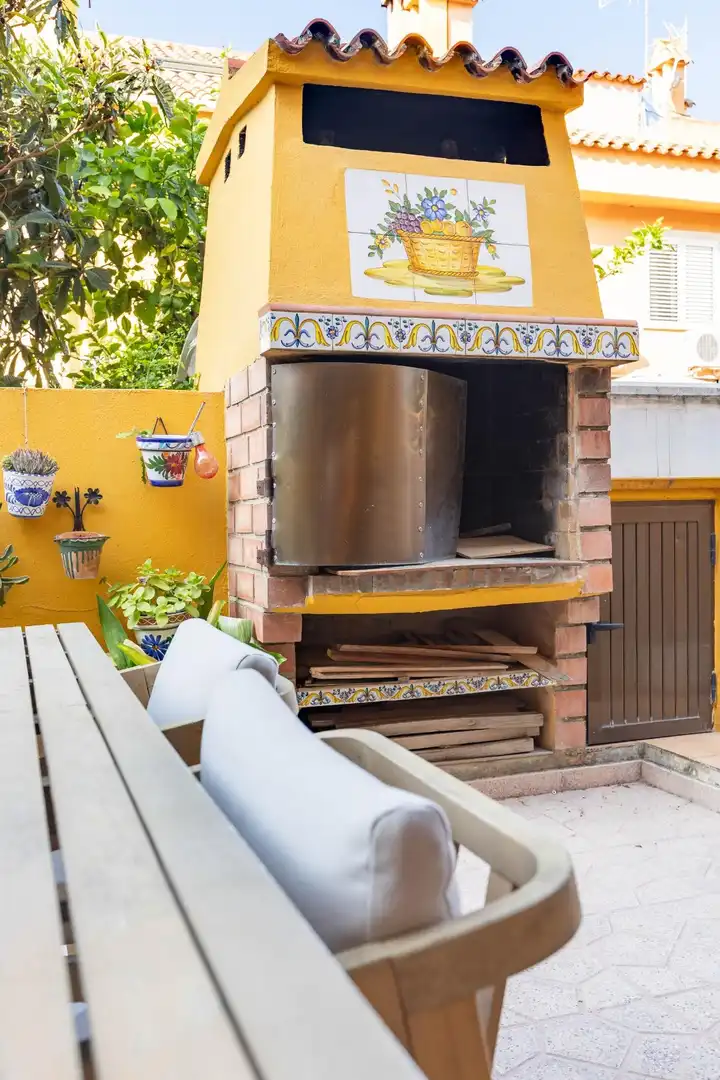Casa adosada en venta en Paterna con Calefacción, Jardín privado y Terraza