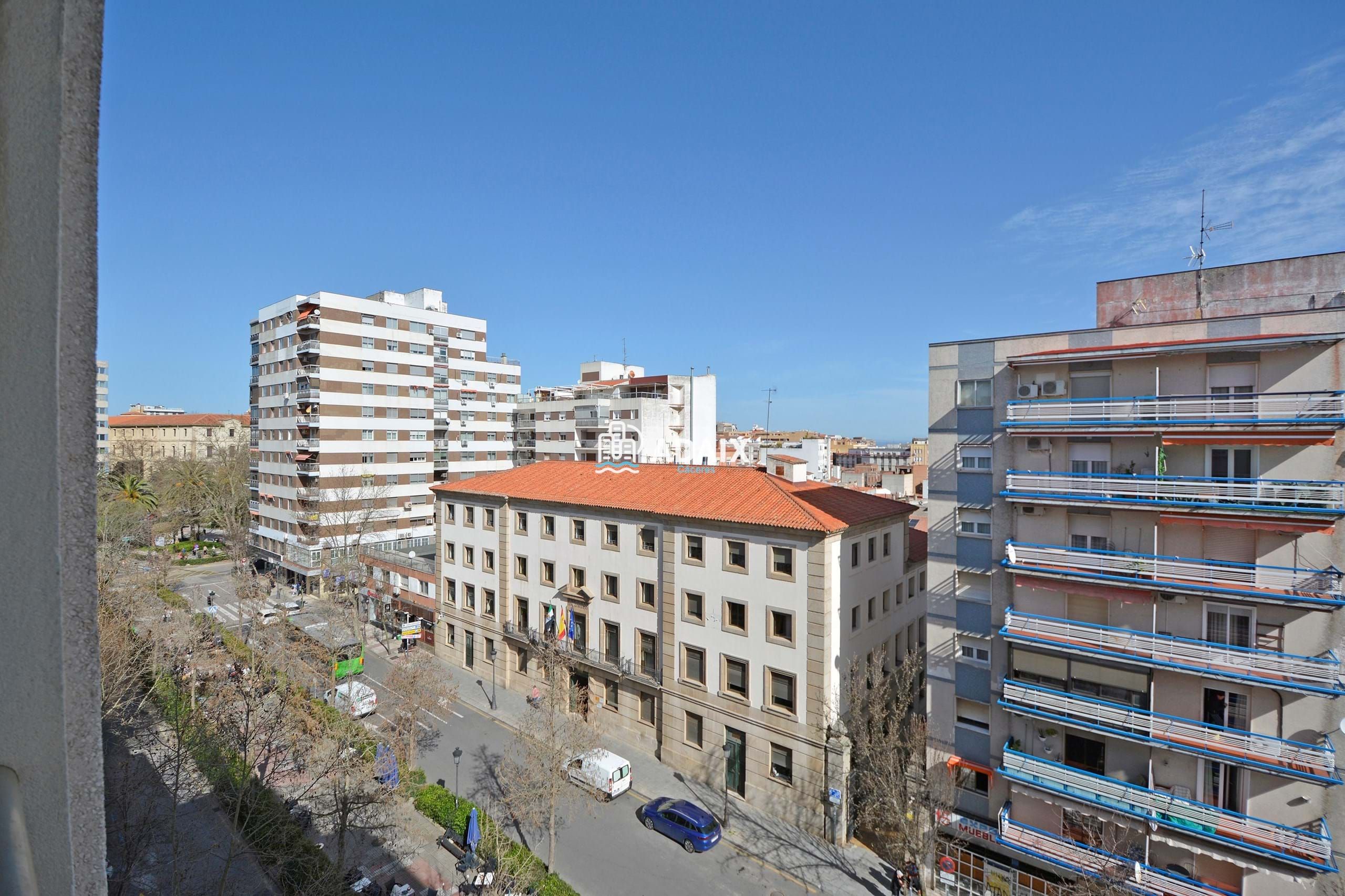 Exterior view of Flat for rent in Cáceres Capital  with Air Conditioner, Heating and Terrace
