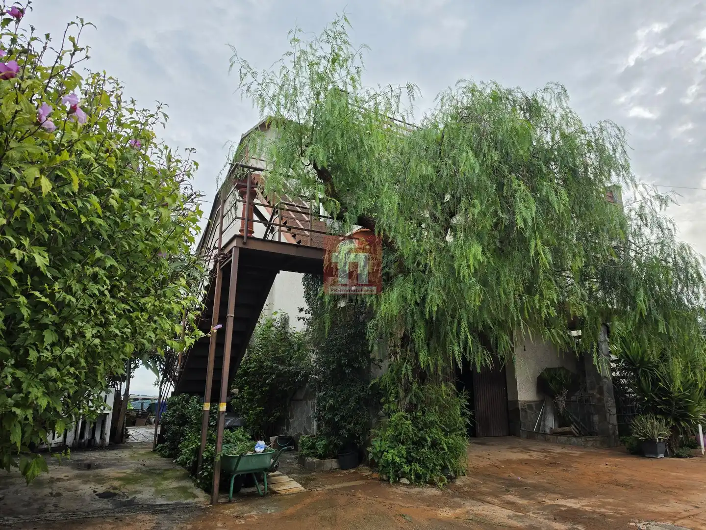 Exterior view of Houses for sale in Ponent