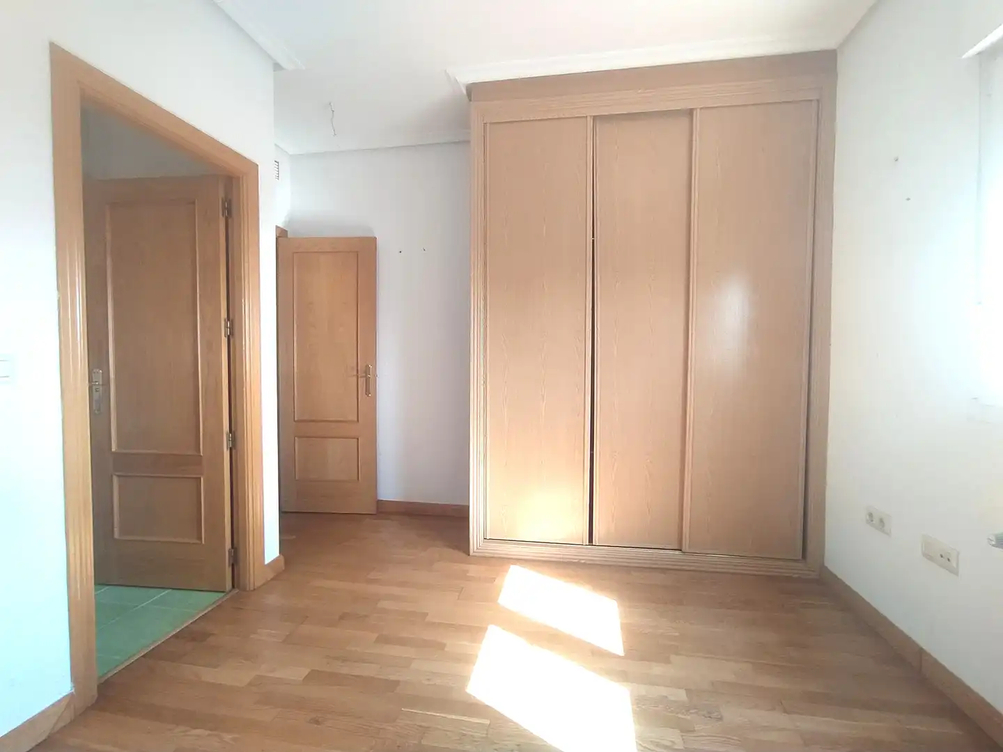 Schlafzimmer von Wohnung zum Verkauf in Mérida mit Klimaanlage, Abstellraum und Balkon