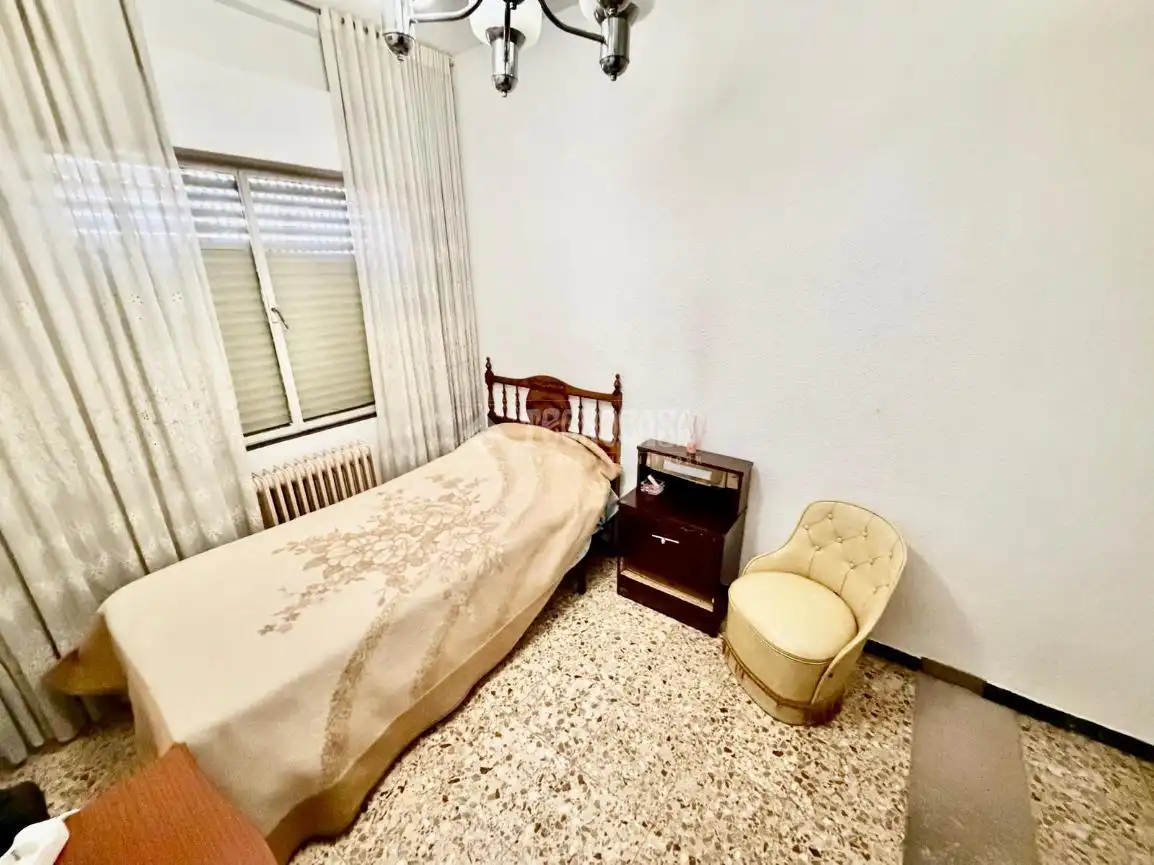 Habitación de Piso en venta en Ávila con Calefacción y Terraza