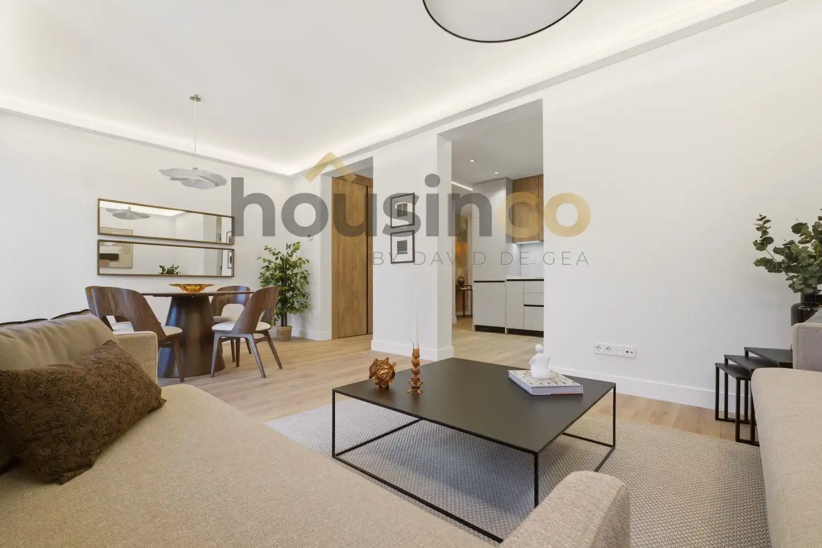 Sala d'estar de Pis en venda en Madrid amb Aire condicionat, Calefacció i Terrassa